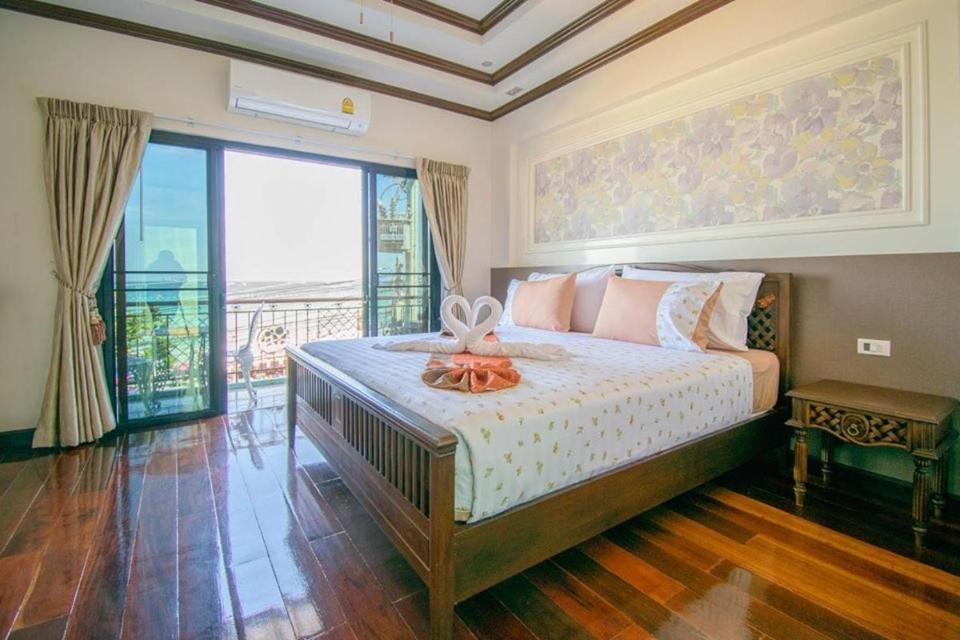 Tc Villa On Beach Ko Lan Bagian luar foto