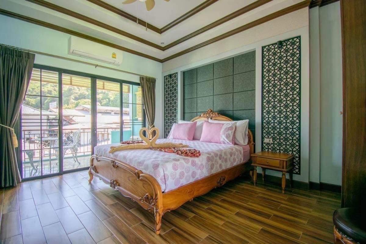 Tc Villa On Beach Ko Lan Bagian luar foto