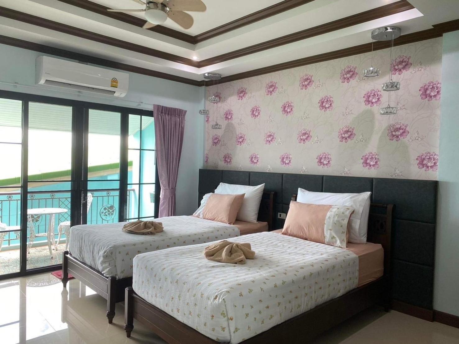 Tc Villa On Beach Ko Lan Bagian luar foto